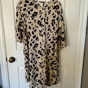 Nice leopard print dress